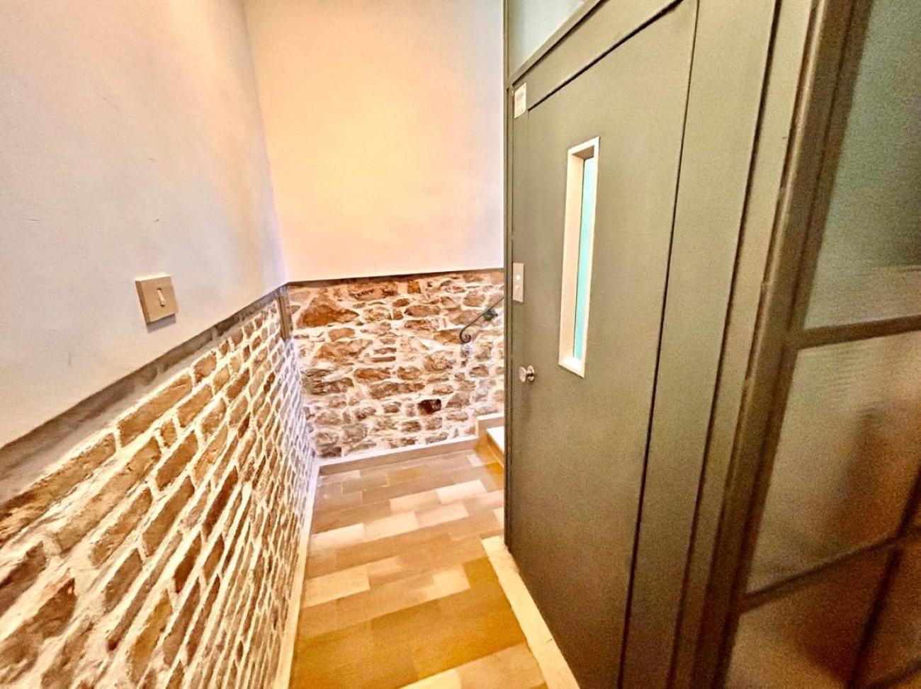 Paulis - Semiattico In Pieno Centro A Sirolo, Con Meravigliosa Vista Mare Appartement Buitenkant foto